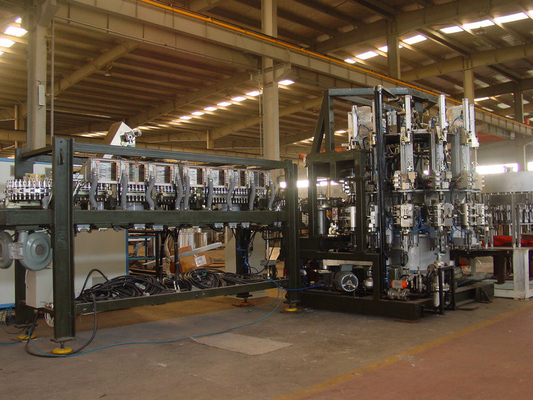 Elektrische Roterende Flessenslag het Vormen Machine, Plastic de Flessen Blazende Machine van 18000BPH